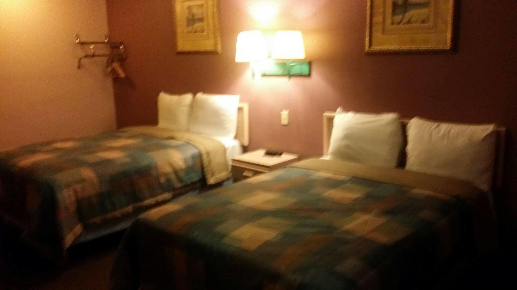 Motel Hollywood Stars
